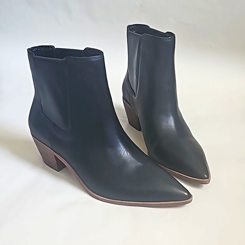 NWB Sole Society Lolanna Black Ankle Boots, Women's size 8.5M